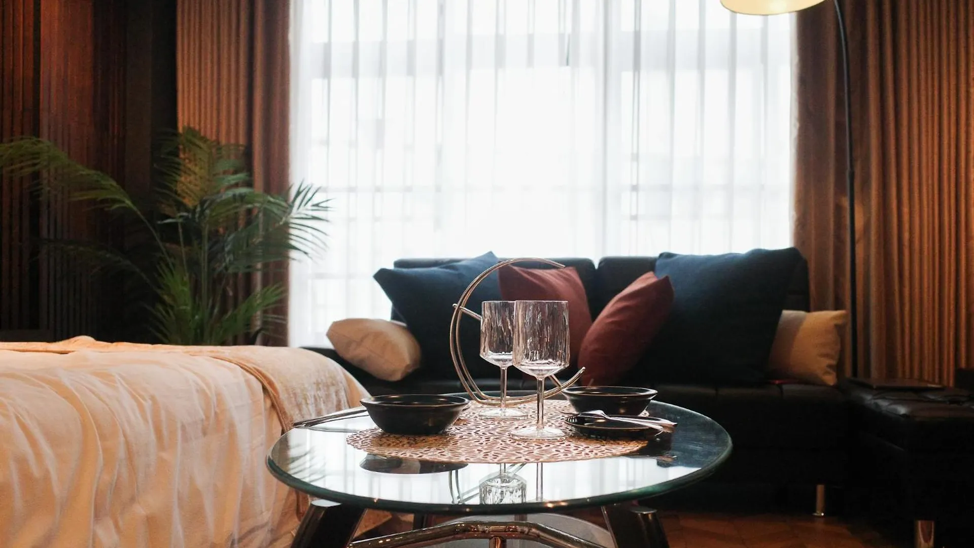 Acoustic Garage Apartment Tokyo